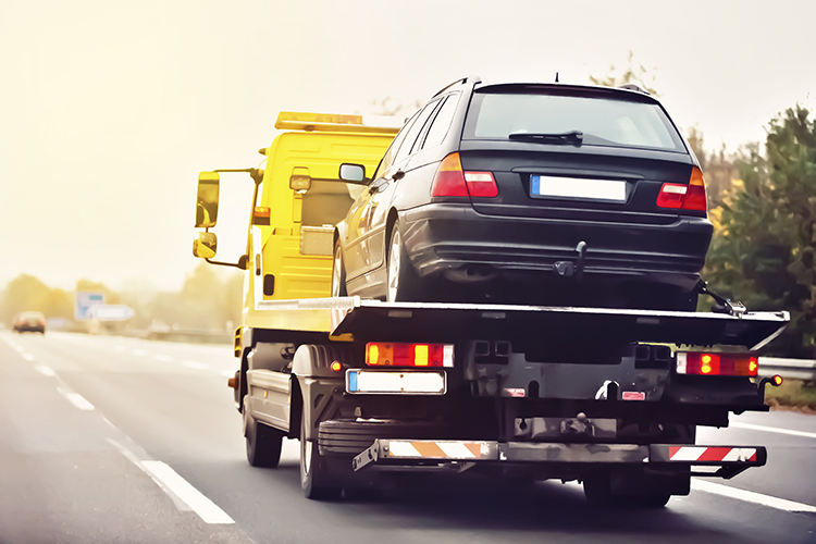 Breakdown recovery truck